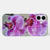 紫色の蘭のクローズアップ写真(斑入り) Case-Mate iPhoneケース (裏面 (横))