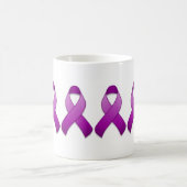 紫色の認識度のリボンのマグ コーヒーマグカップ (中央)
