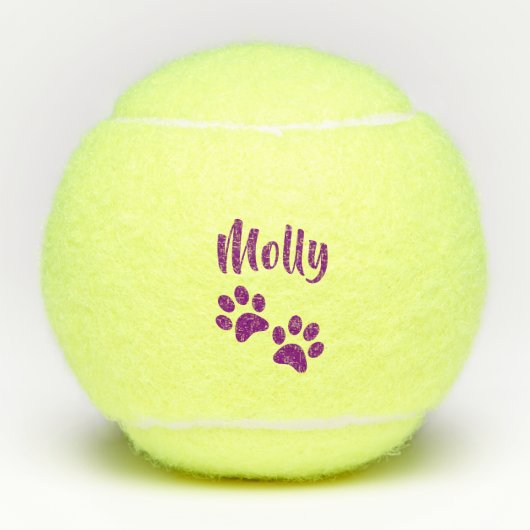 紫色の足のプリントのパーソナライズなペットか犬の一流のおもちゃ テニスボール (正面)