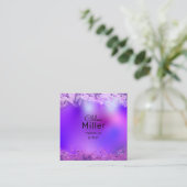 紫色の輝くフォイルモダンメイクアップアーティスト スクエア名刺 (スタンド正面)