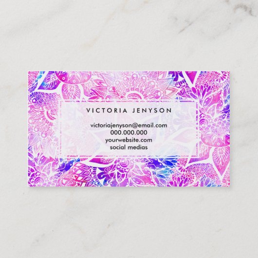 紫色の青いhennaのbohoの花の曼荼羅パターン 名刺 (裏面)