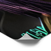 紫色の髪をしたピンクのエイリアン | AI Art ポスター (角)