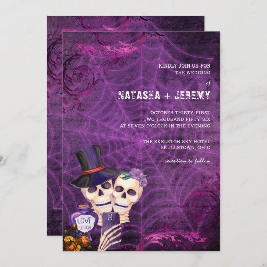 紫色の黒いゴシック様式の骨格ハロウィン結婚ズ 招待状 (正面/裏面)