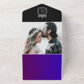 紫色の黒いシックな宝石トーン結婚ズ オールインワン招待状 (外側)