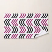 紫色の黒い山形の幾何学的 バスタオルセット (ハンドタオル)