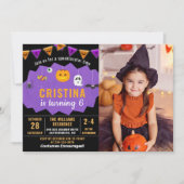 紫色の黒ハロウィーンスプーク誕生日写真 招待状 (正面)