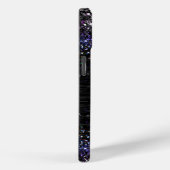 紫色の黒ブラシ仕上げ金属グリッターモノグラム Case-Mate iPhoneケース (裏面 / 右)