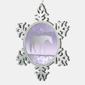 紫色のBrokehの銀製の西部の喜びの馬 スノーフレークピューターオーナメント (右)