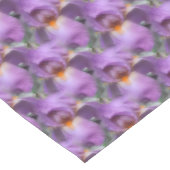 紫色ひげひげ虹彩の花の自然パターン ショートテーブルランナー (コーナー)