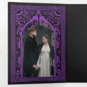 紫色ゴシック様式のヴァンパイア大聖堂結婚のQRコード 三つ折り招待状 (内部最初)