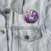 紫色ユリの花Pinボタン 缶バッジ (インサイチュ)