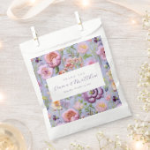 紫色刺繍の花の結婚式 フェイバーバッグ (クリップ留めされた状態)