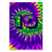 紫色及び緑の螺線形の絞り染めの結婚式表10 テーブルナンバー (裏面)