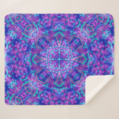 紫色及び青のヴィンテージのフラクタルの万華鏡のように千変万化するパターン シェルパブランケット (正面(横))