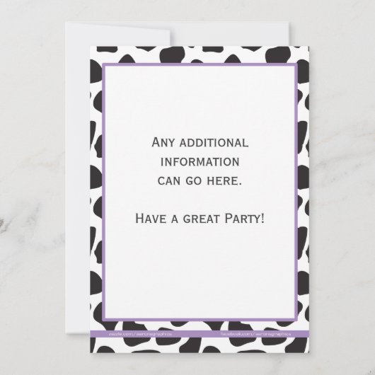 紫色牛プリントの女性のカーボーイのバチェロレッテの招待 招待状 (裏面)