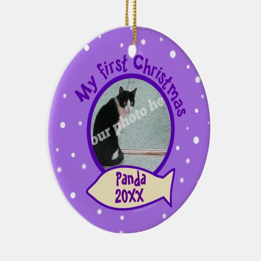 紫色私の初めてのクリスマスのカスタムな写真の名前猫 セラミックオーナメント (右)
