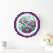 紫色花はっきりした付き壁掛け時計ティール(緑がかった色) ラージ壁時計 (ホーム)