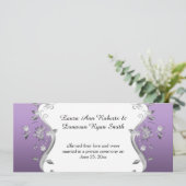 紫色華麗な銀の花と渦巻きのレセプション 招待状 (スタンド正面)