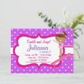 紫色nのピンクの体操の誕生日のパーティの招待状 招待状 (スタンド正面)