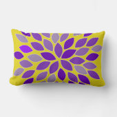 紫菊花枕 ランバークッション (正面)