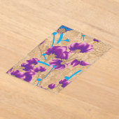 紫鮮やかと青のfを特徴とする花柄 アクリル招待状 (レイダウン)