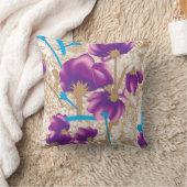 紫鮮やかと青のfを特徴とする花柄 クッション (ブランケット)