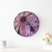 紫2つのデイジー ラージ壁時計 (ホーム)