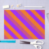 紫、オレンジ、およびピンクの対角線のストライプ 薄葉紙 (クラフト)