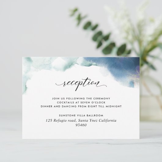 紫、ティール(緑がかった色)、青の水色のウェディングレセプション エンクロージャーカード (スタンド正面)