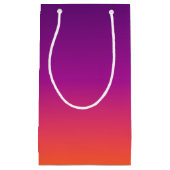 紫、ピンクおよびオレンジ色のグラデーショングラデーション スモールペーパーバッグ (正面)