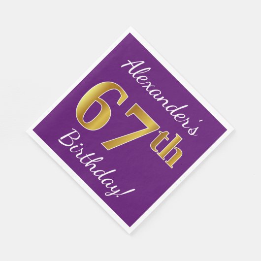 紫、フェイク金ゴールド67番目の誕生日+名前をカスタムする スタンダードランチョンナプキン (角)