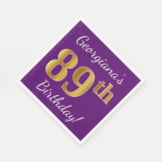 紫、フェイク金ゴールド89誕生日+名前をカスタムする スタンダードランチョンナプキン (角)