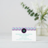 紫、モダンピンク、グレー、ティール（緑がかった色）。シェブロン 名刺 (スタンド正面)