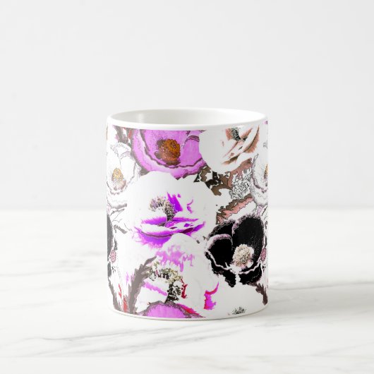 紫、白、黒の花。 コーヒーマグカップ (中央)