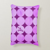紫、紫マゼンタ、ピンクの円モノグラム アクセントクッション (裏面(縦))