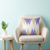 紫、青、黄色の三角形 クッション (椅子)