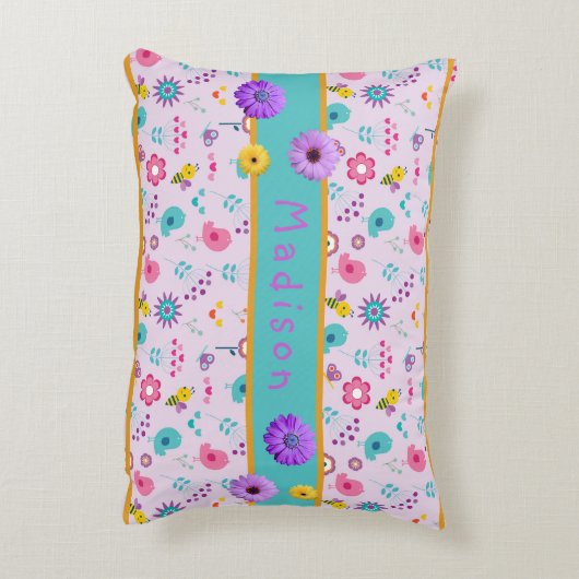 紫、黄、ティール（緑がかった色）小さな女の子パーソナライズされた アクセントクッション (裏面(縦))