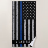 細いブルーライン – 警察官 – K9警察犬 ビーチタオル (正面)