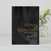 細モダン黒ミニマルテクスチャ結婚ズ 箔招待状 (立ち正面)