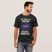 細君は英国に居ても怖くない Tシャツ (正面フル)