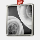 細胞分裂で一見の上で閉めて下さい メタルオーナメント (左)