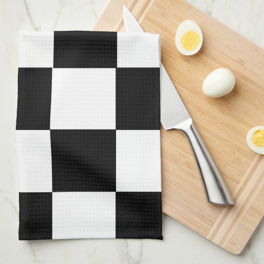 終わりのレースカーの旗の白黒はチェスを平方します キッチンタオル (四つ折り)
