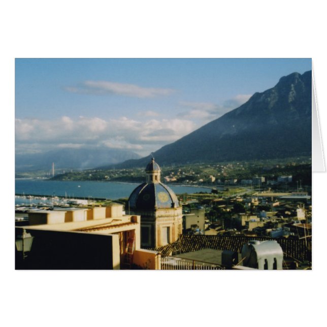 終点Imerse、シシリー、イタリア (正面横)