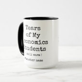 経済学の学生の涙が今も温おもしろいかい マグカップ (正面左)