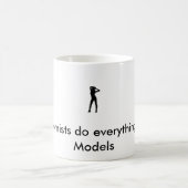 経済学者はモデルとのすべてをします コーヒーマグカップ (中央)