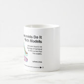 経済学者はモデル大きいマグとのそれをします コーヒーマグカップ (中央)