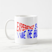 経験は最も最高のな先生です コーヒーマグカップ (左)