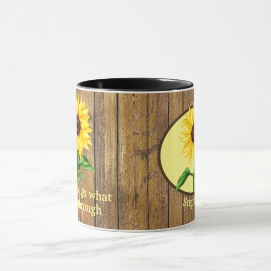 経験を通じて成長すやる気を起こさせるる マグカップ (中央)