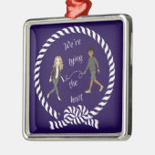 結び目に色の付いたアニメ航海のを結ぶ メタルオーナメント (左)