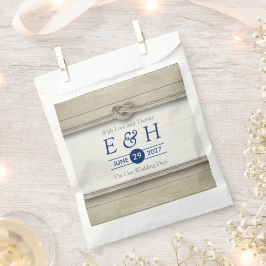 結び目のビーチ結婚式 フェイバーバッグ (クリップ留めされた状態)